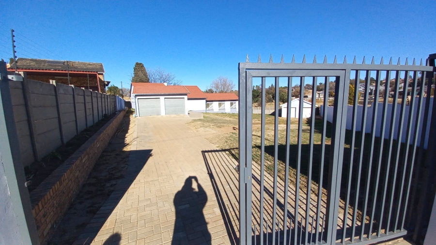 4 Bedroom Property for Sale in Mindalore Gauteng