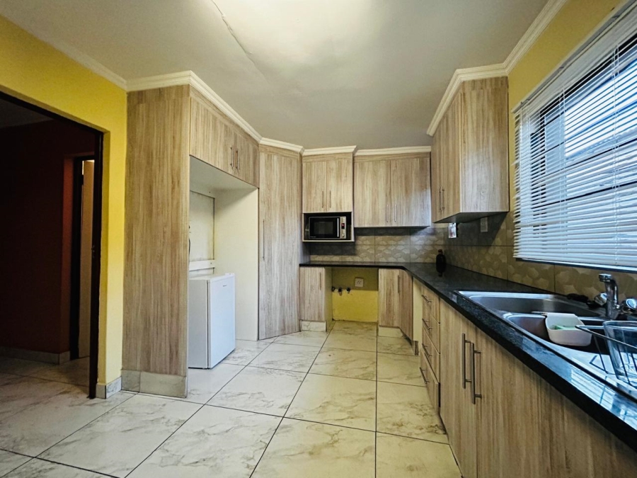 To Let 4 Bedroom Property for Rent in Sagewood Gauteng