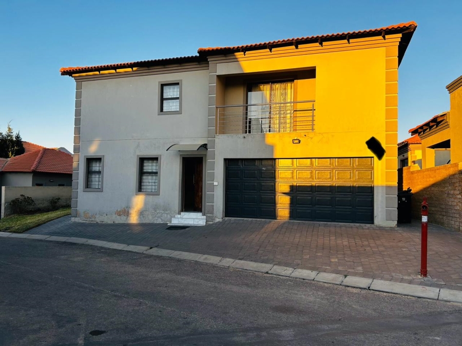 To Let 4 Bedroom Property for Rent in Sagewood Gauteng