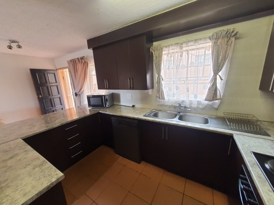 To Let 2 Bedroom Property for Rent in Moreleta Park Gauteng