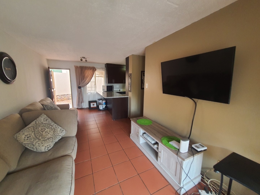 To Let 2 Bedroom Property for Rent in Moreleta Park Gauteng