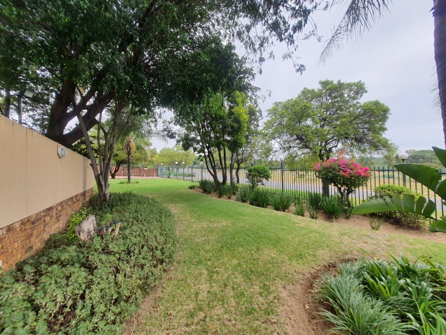 To Let 2 Bedroom Property for Rent in Moreleta Park Gauteng