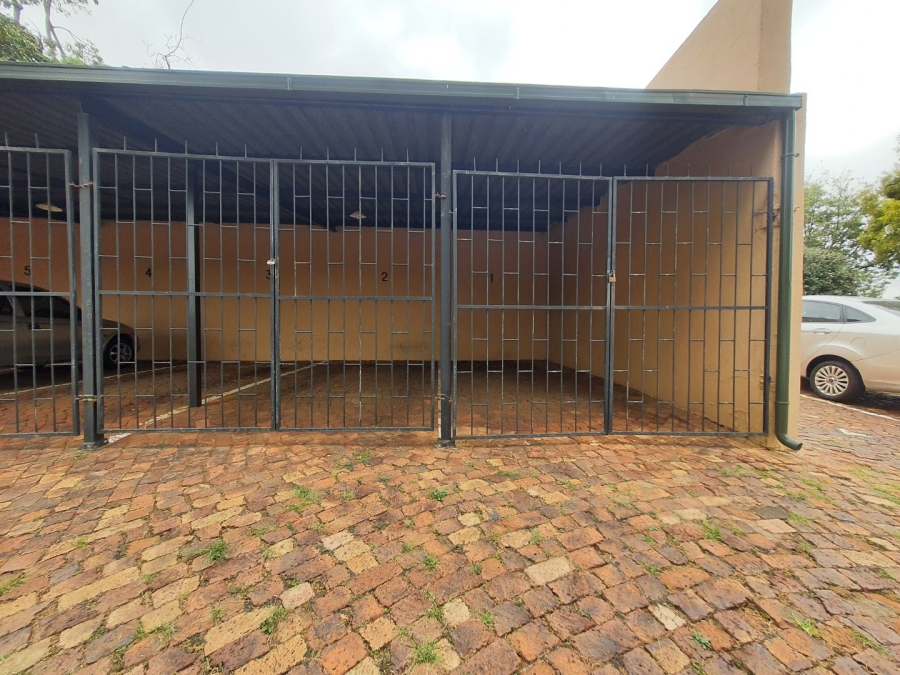 To Let 2 Bedroom Property for Rent in Moreleta Park Gauteng