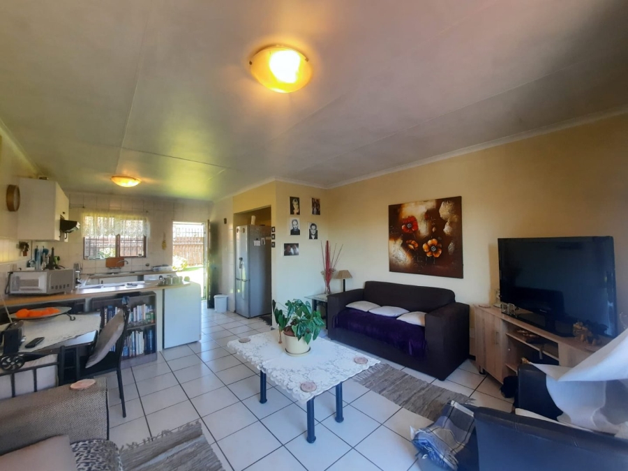 3 Bedroom Property for Sale in Weltevreden Park Gauteng