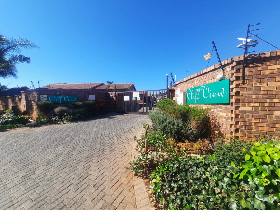 3 Bedroom Property for Sale in Weltevreden Park Gauteng