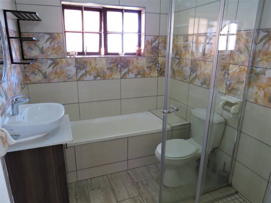 To Let 3 Bedroom Property for Rent in Halfway Gardens Gauteng