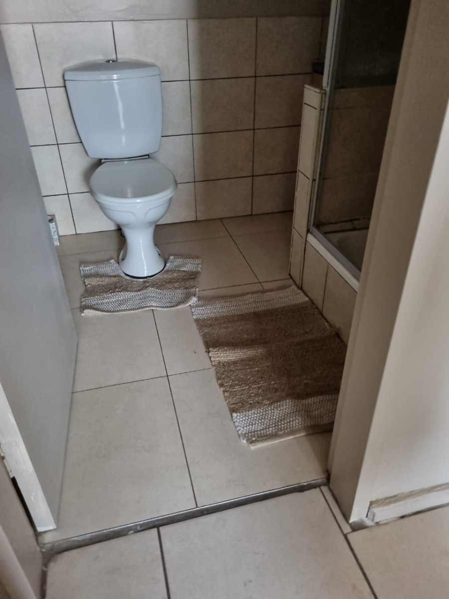 To Let 1 Bedroom Property for Rent in Milpark Gauteng