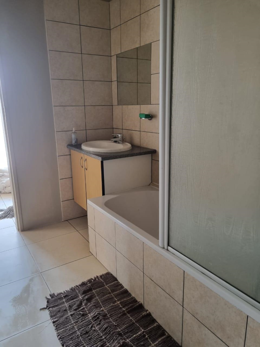 To Let 1 Bedroom Property for Rent in Milpark Gauteng