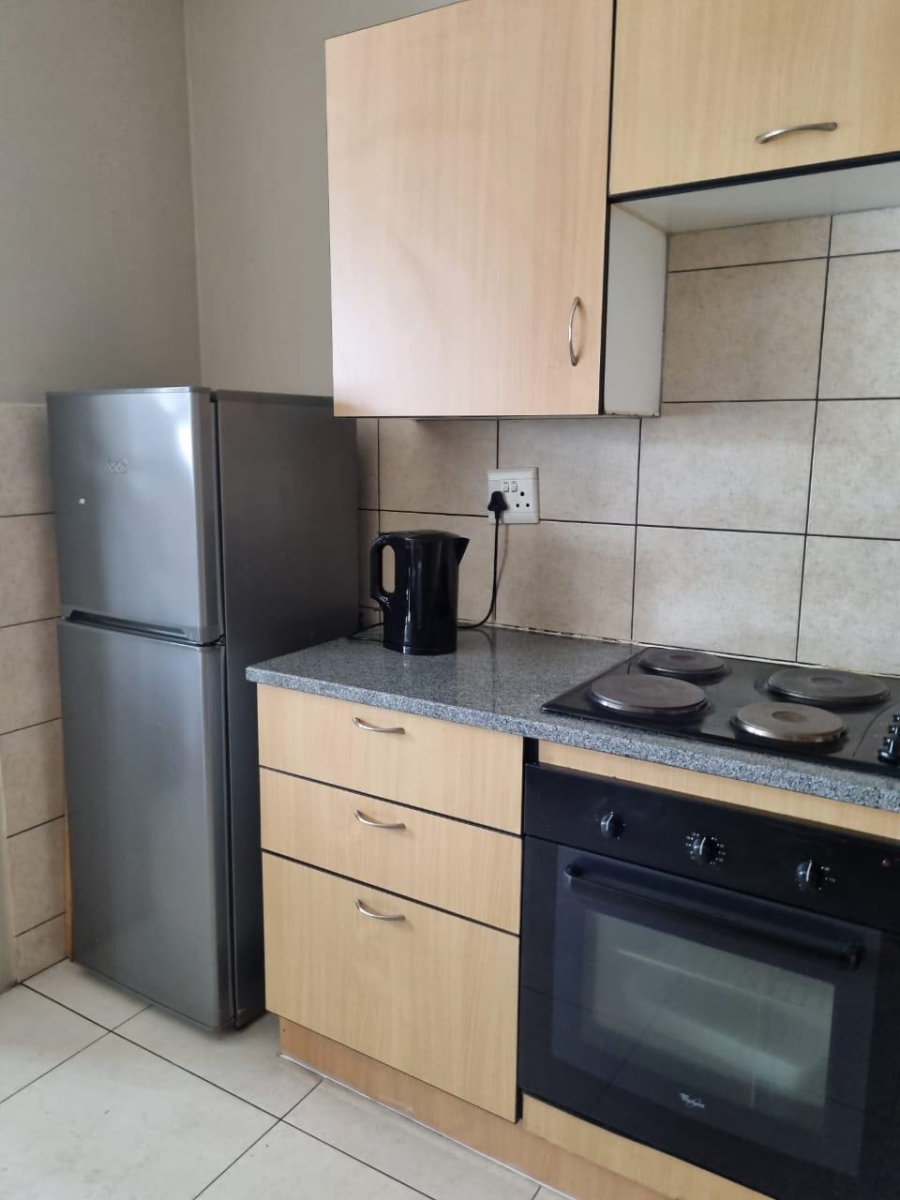 To Let 1 Bedroom Property for Rent in Milpark Gauteng