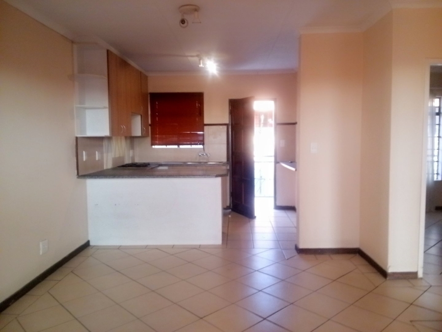 To Let 2 Bedroom Property for Rent in Wonderpark Estate Gauteng