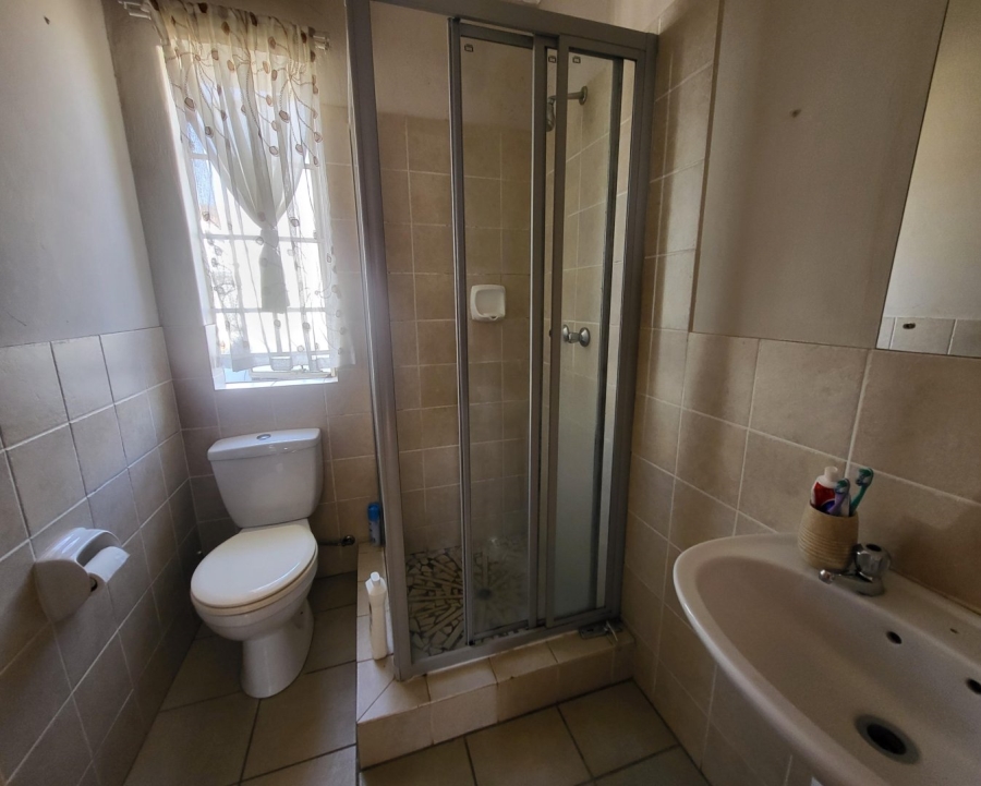 2 Bedroom Property for Sale in Amandasig Gauteng