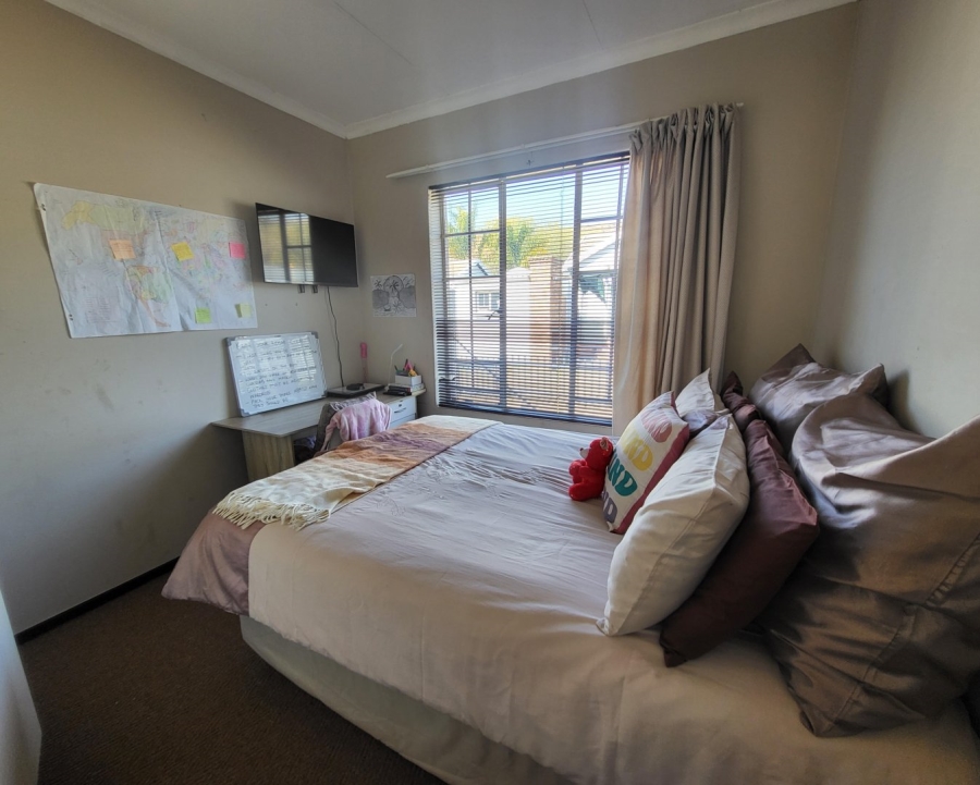 2 Bedroom Property for Sale in Amandasig Gauteng