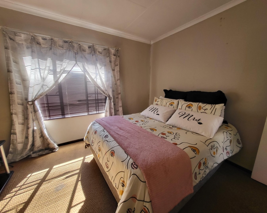 2 Bedroom Property for Sale in Amandasig Gauteng