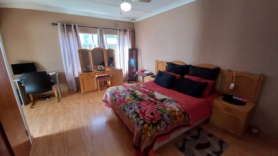 3 Bedroom Property for Sale in Mindalore Gauteng