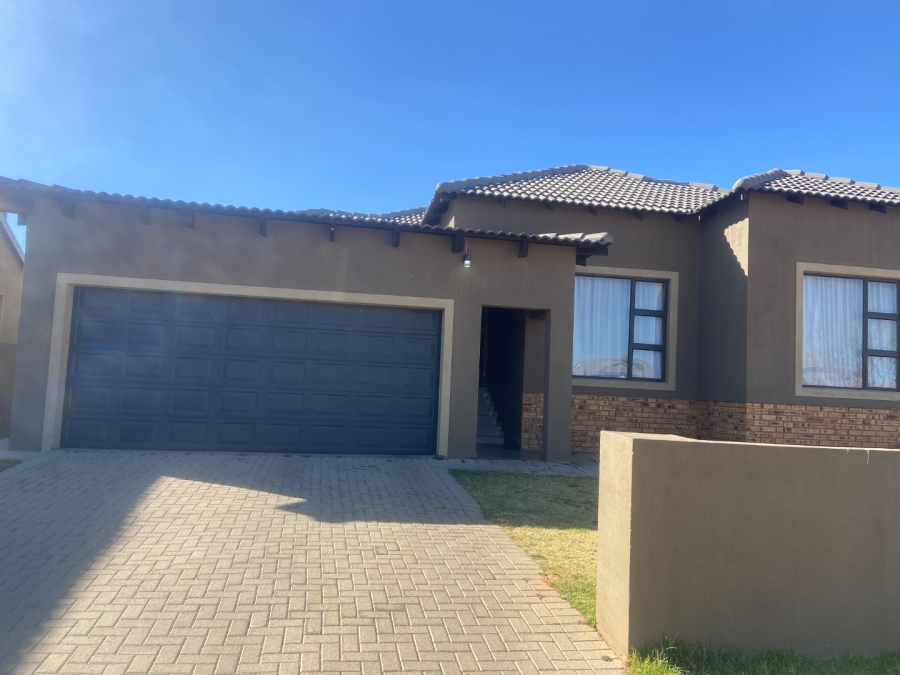 3 Bedroom Property for Sale in Wildtuinpark Gauteng