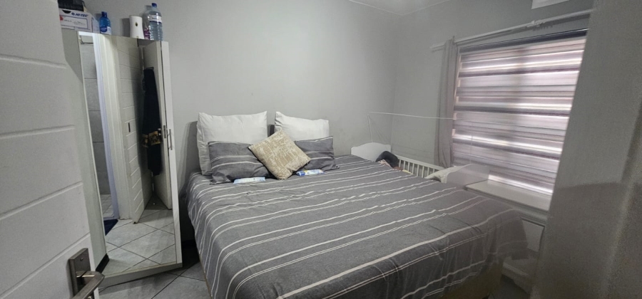 2 Bedroom Property for Sale in Norton Home Estate AH Gauteng