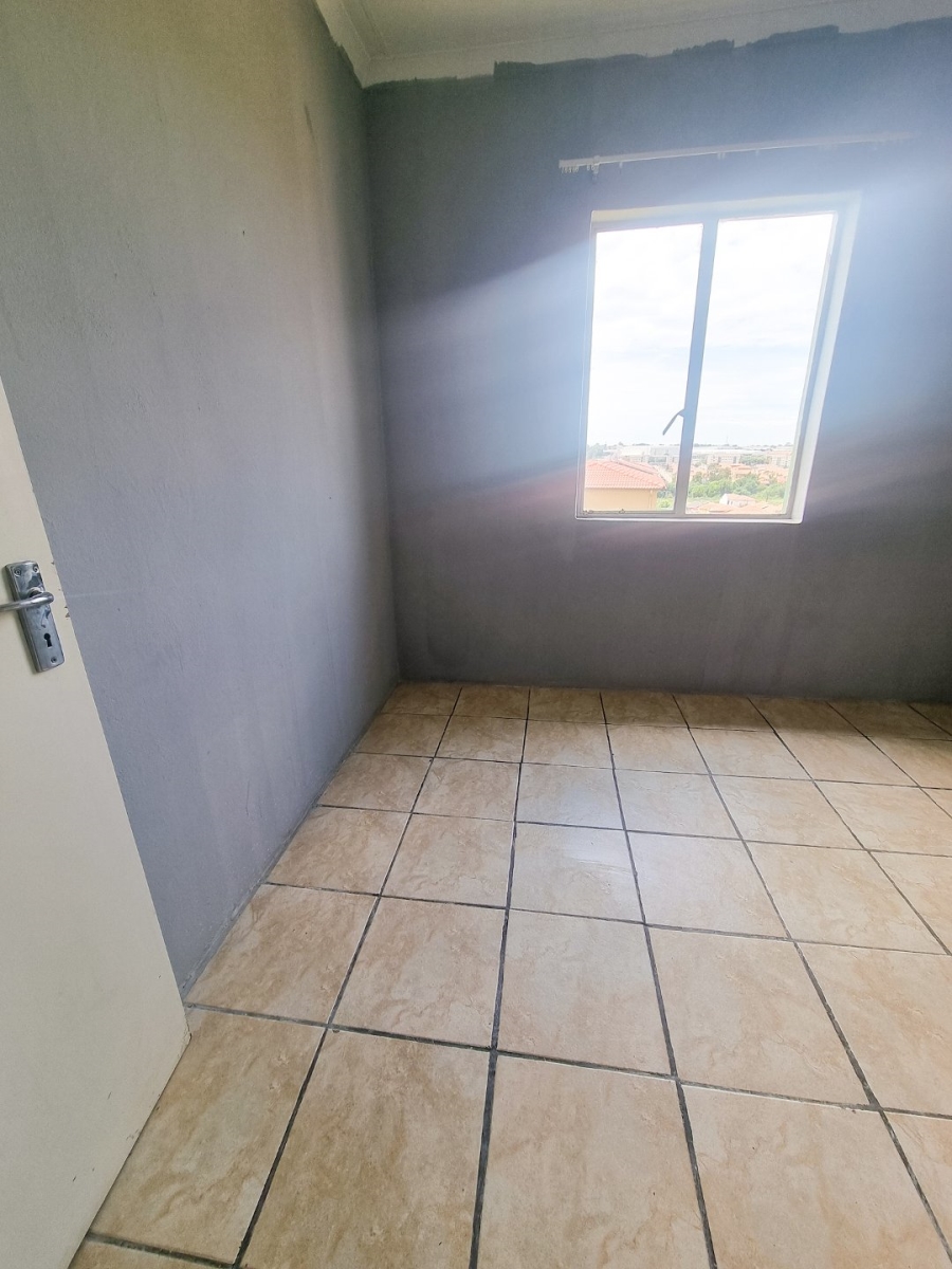 2 Bedroom Property for Sale in Fleurhof Gauteng