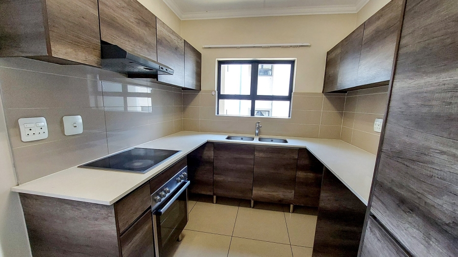 To Let 2 Bedroom Property for Rent in Crowthorne AH Gauteng