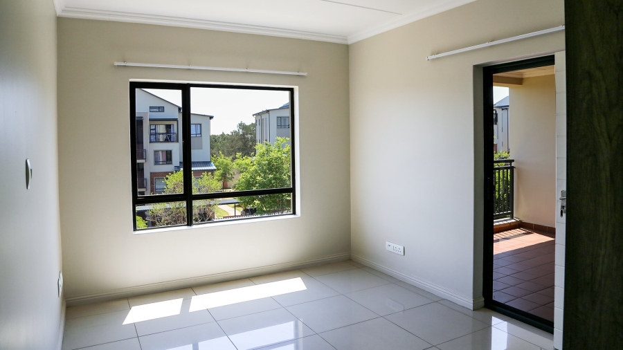 To Let 2 Bedroom Property for Rent in Crowthorne AH Gauteng