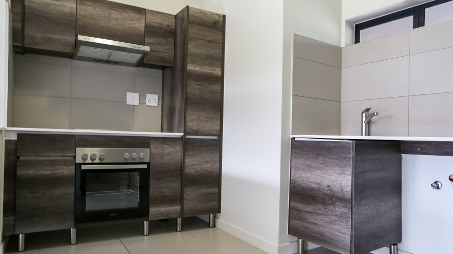To Let 1 Bedroom Property for Rent in Carlswald North Estate Gauteng