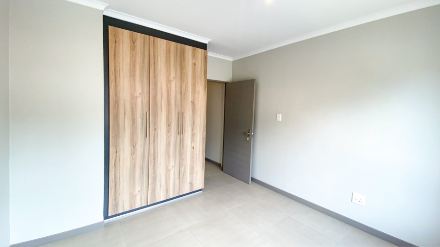 To Let 4 Bedroom Property for Rent in Sunninghill Gauteng