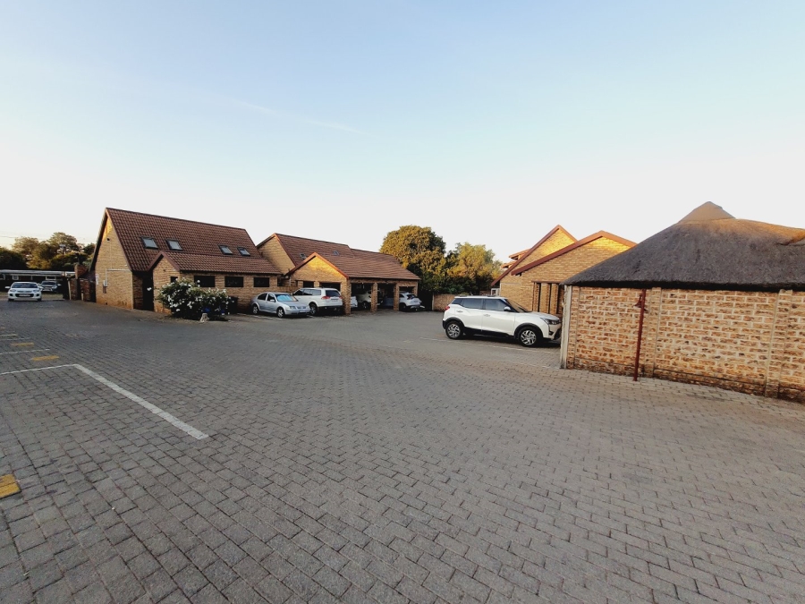 3 Bedroom Property for Sale in Hennopspark Gauteng