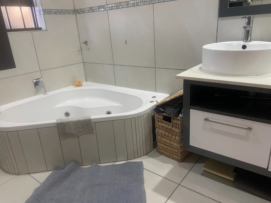 3 Bedroom Property for Sale in Krugersdorp West Gauteng