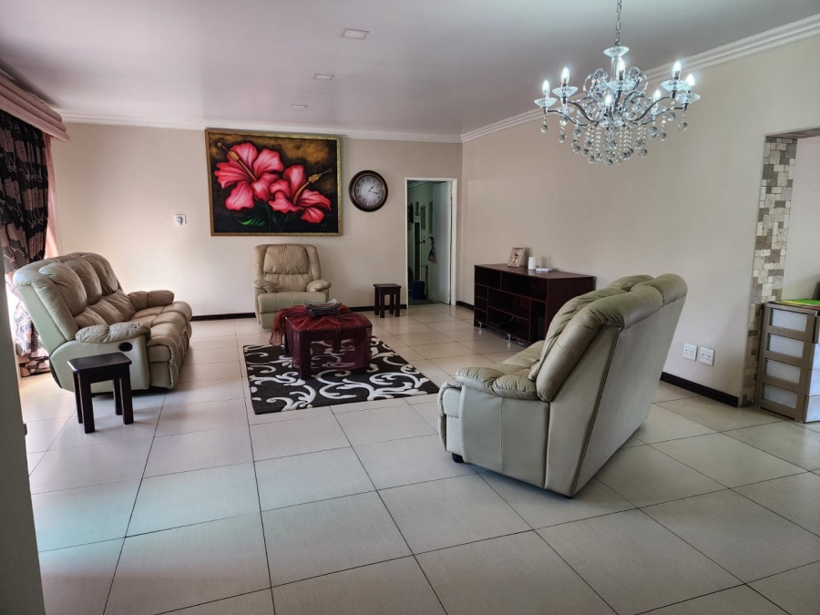 3 Bedroom Property for Sale in Marlands Gauteng