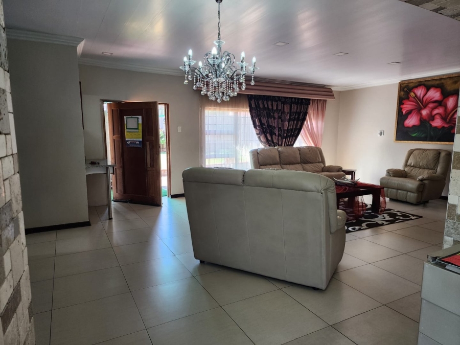 3 Bedroom Property for Sale in Marlands Gauteng