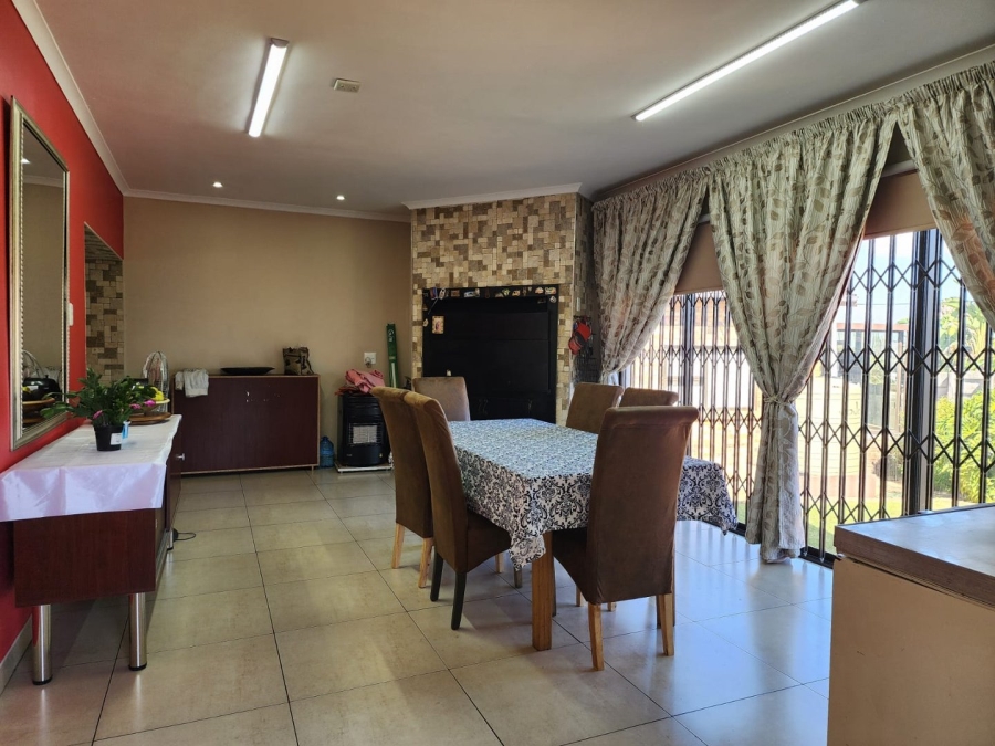 3 Bedroom Property for Sale in Marlands Gauteng