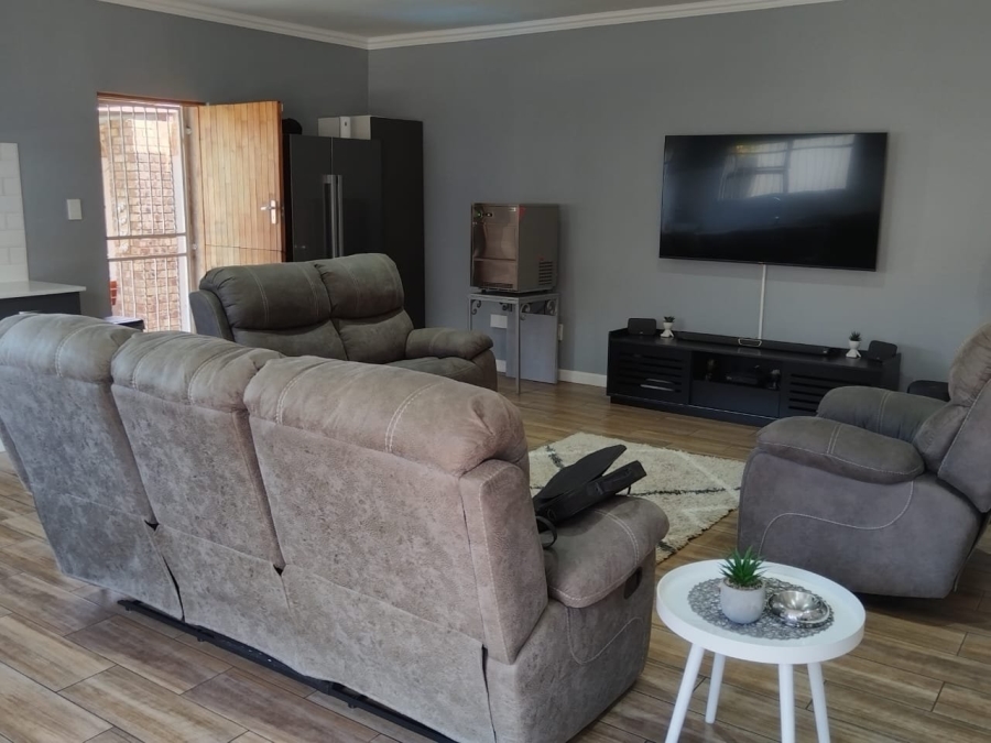 3 Bedroom Property for Sale in Primrose East Gauteng