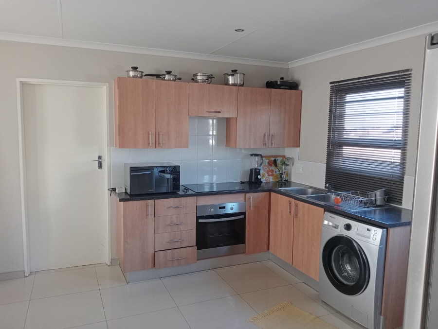 4 Bedroom Property for Sale in Delmore Park Gauteng