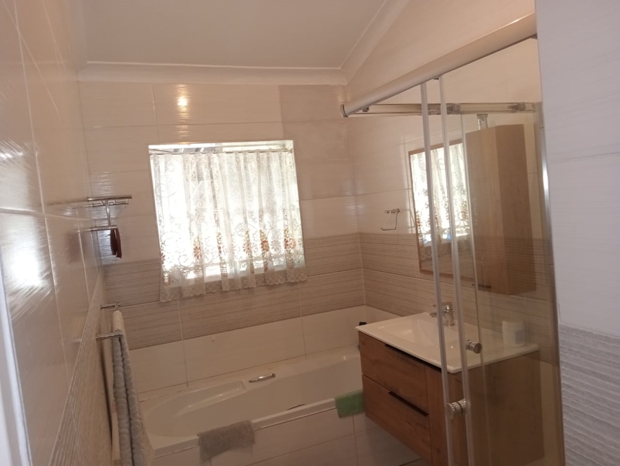 3 Bedroom Property for Sale in Witfield Gauteng