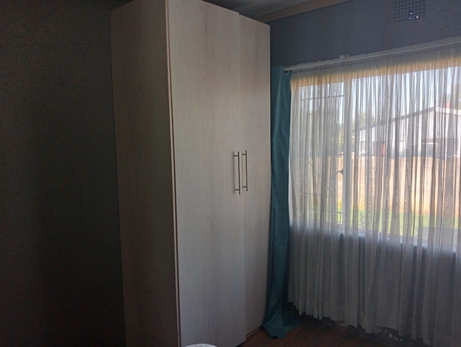 5 Bedroom Property for Sale in Elsburg Gauteng