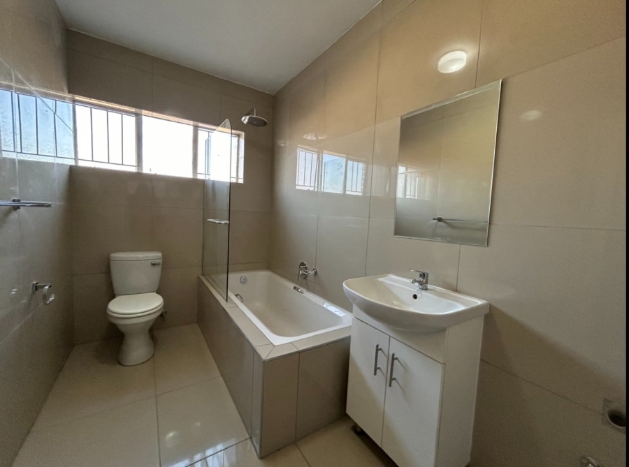 To Let 1 Bedroom Property for Rent in Delville Gauteng