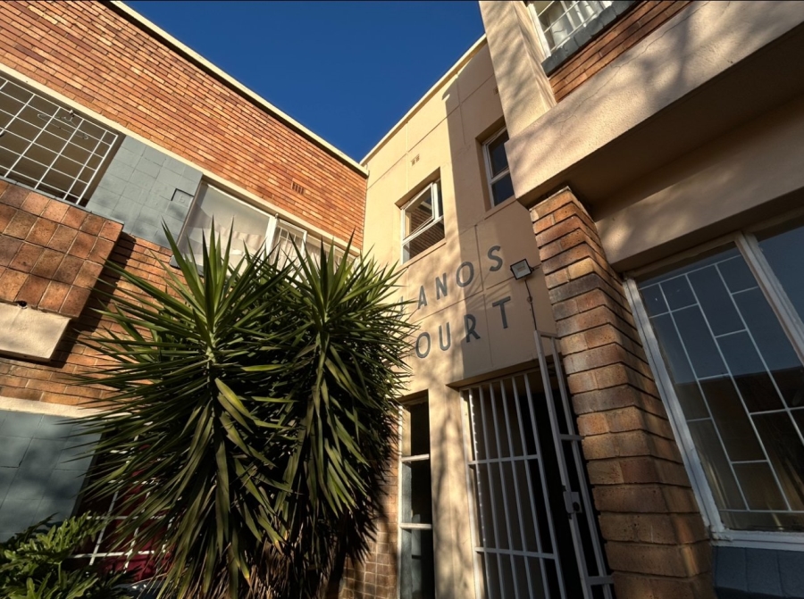 To Let 1 Bedroom Property for Rent in Delville Gauteng