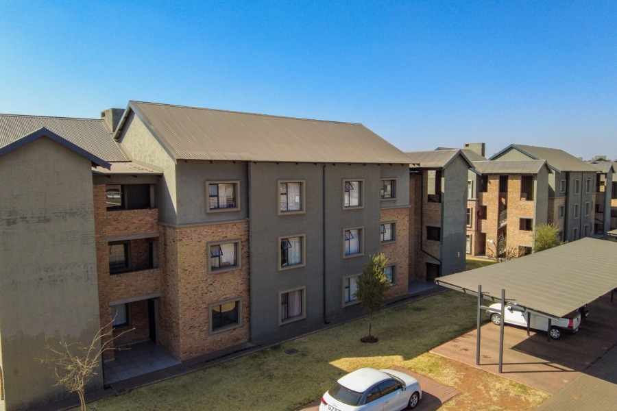 2 Bedroom Property for Sale in Pomona AH Gauteng