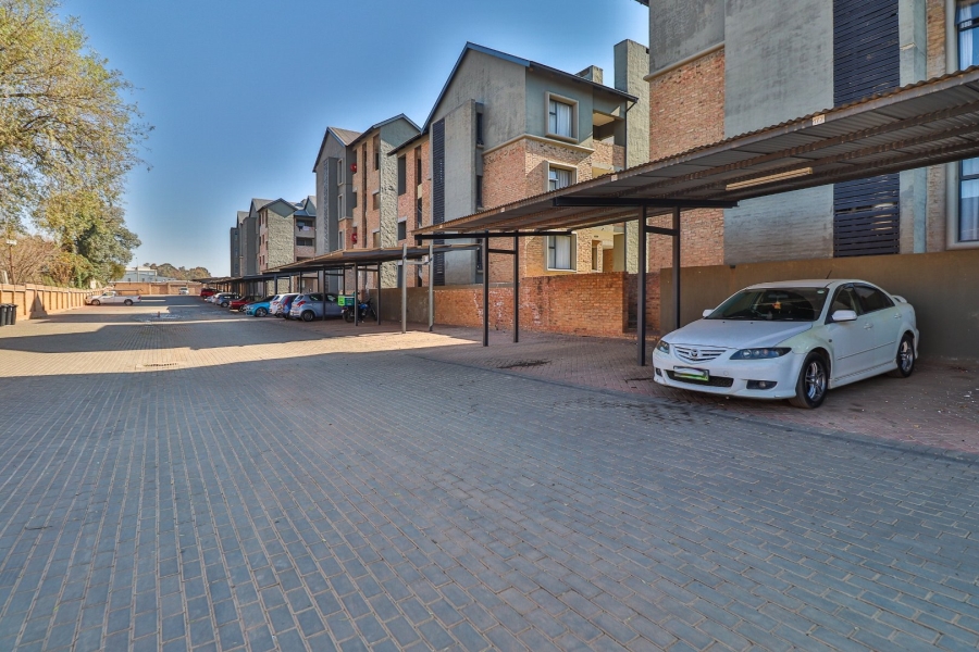 2 Bedroom Property for Sale in Pomona AH Gauteng