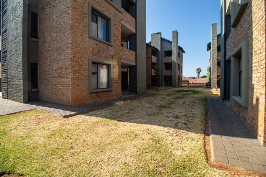 2 Bedroom Property for Sale in Pomona AH Gauteng