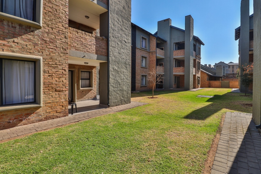 2 Bedroom Property for Sale in Pomona AH Gauteng