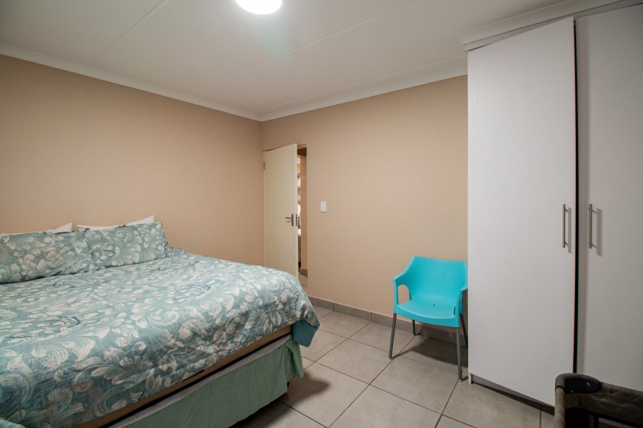 2 Bedroom Property for Sale in Pomona AH Gauteng