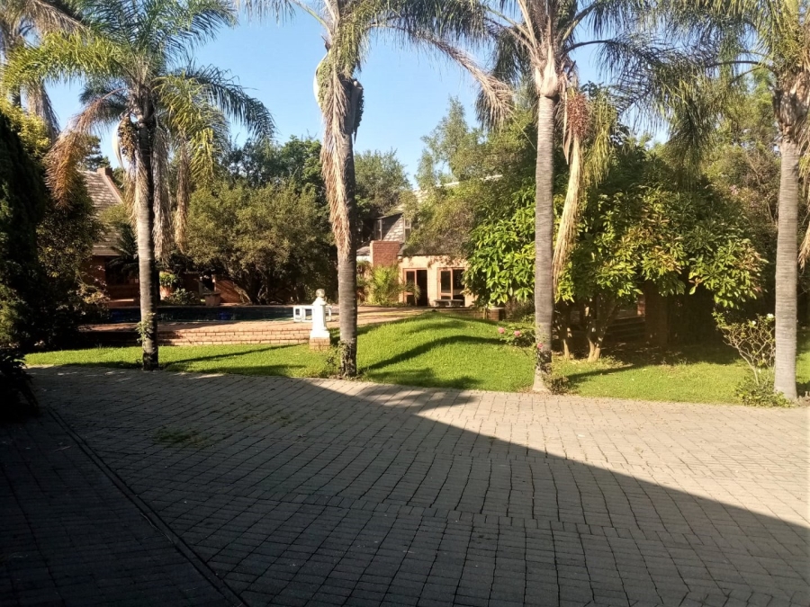 1 Bedroom Property for Sale in Glen Austin Gauteng