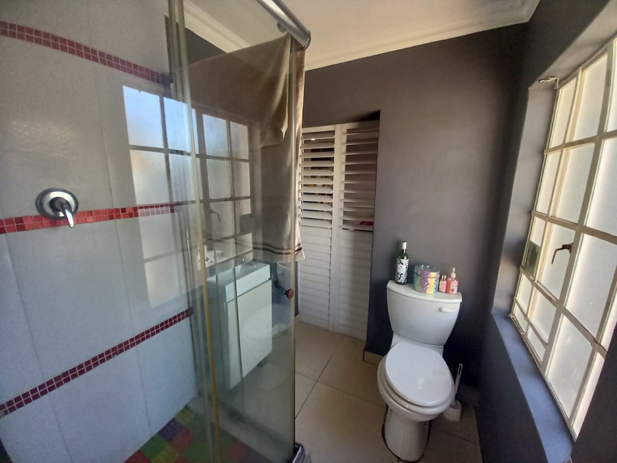 4 Bedroom Property for Sale in Noordheuwel Gauteng