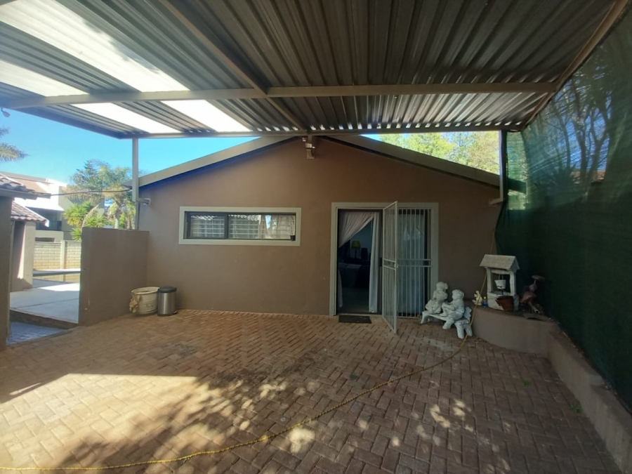 4 Bedroom Property for Sale in Noordheuwel Gauteng