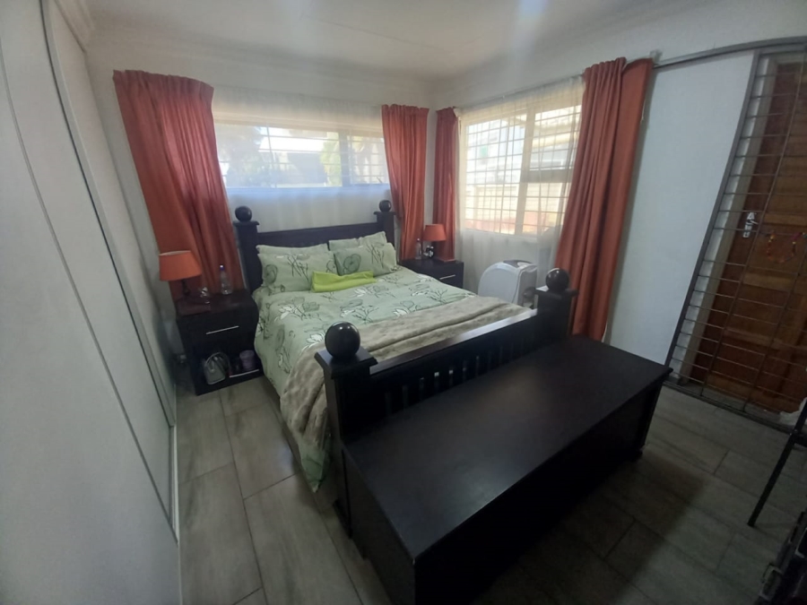 4 Bedroom Property for Sale in Noordheuwel Gauteng