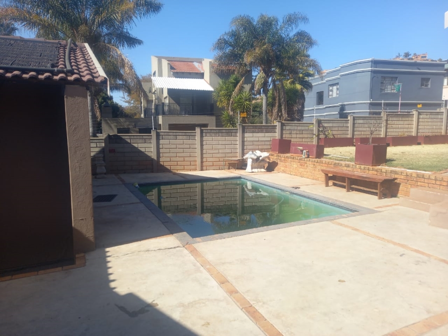 4 Bedroom Property for Sale in Noordheuwel Gauteng