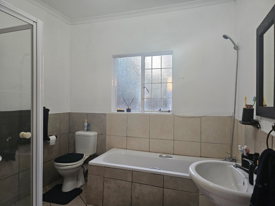 6 Bedroom Property for Sale in Malanshof Gauteng