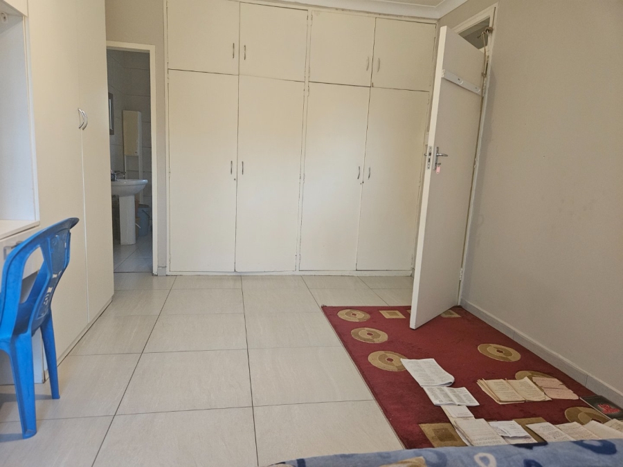 6 Bedroom Property for Sale in Malanshof Gauteng