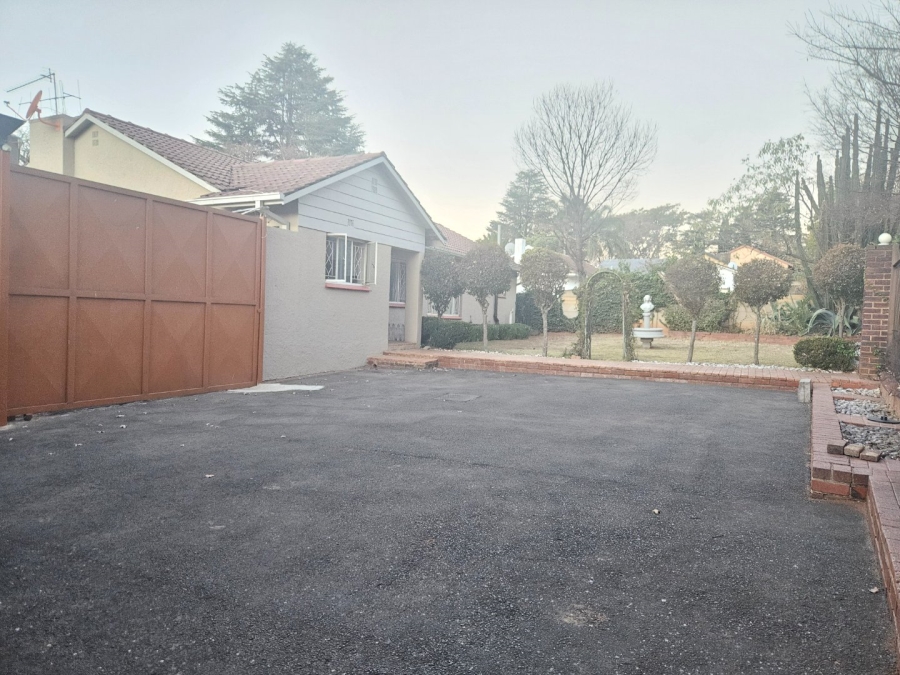 6 Bedroom Property for Sale in Malanshof Gauteng