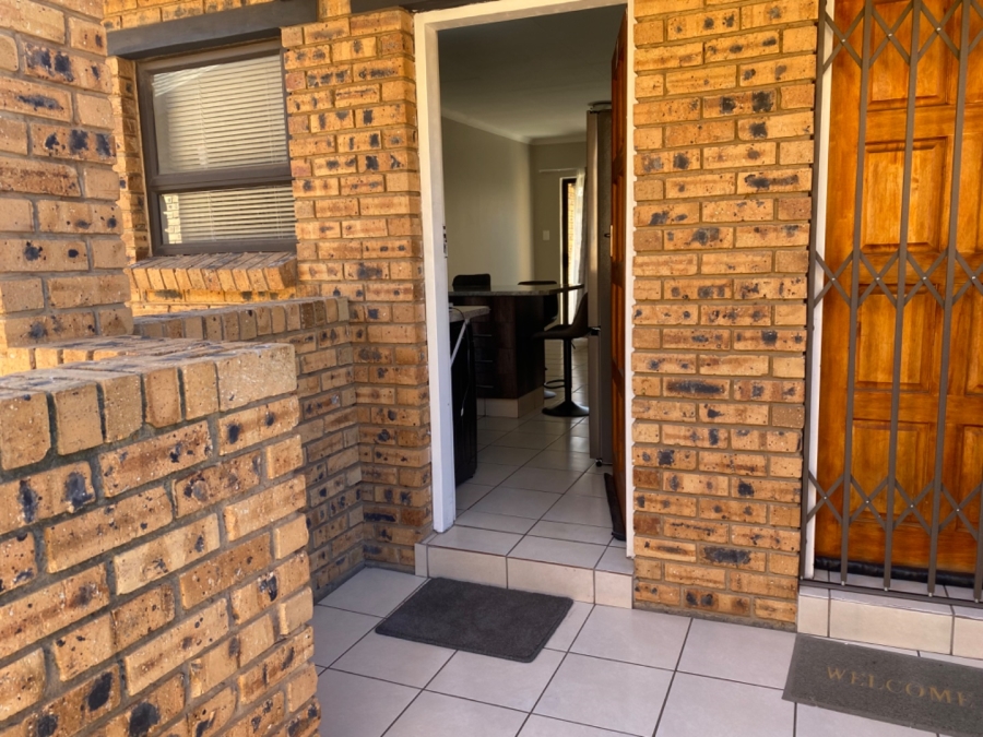 2 Bedroom Property for Sale in Witfield Gauteng